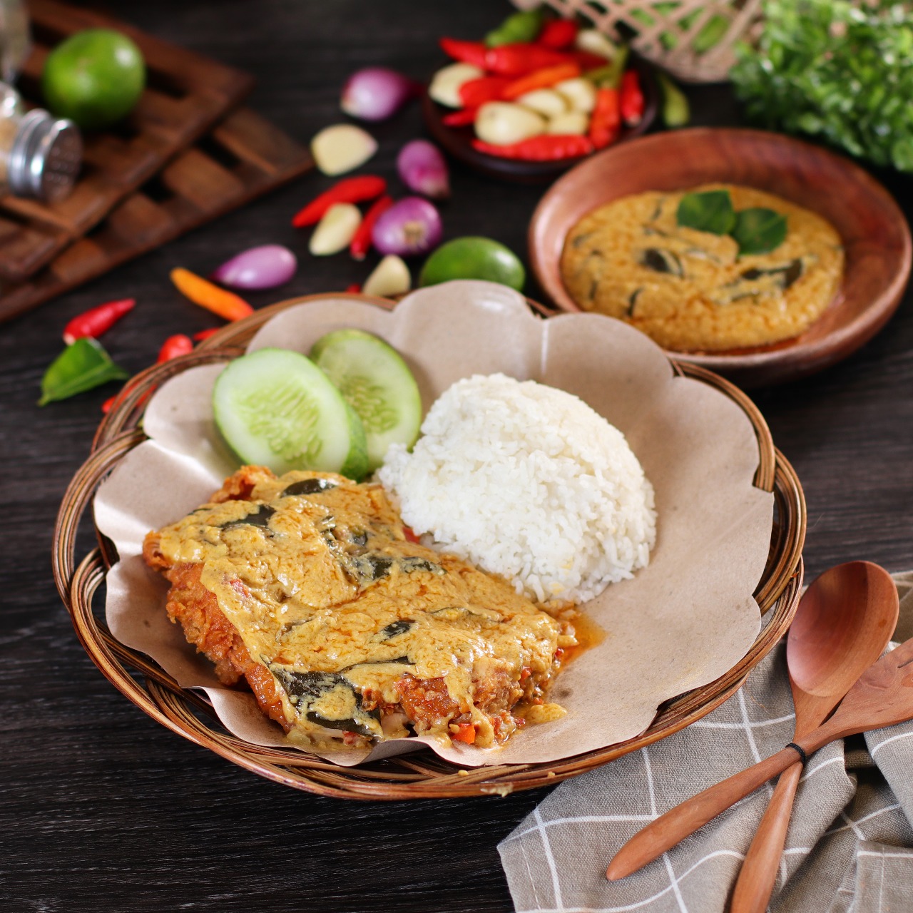 Foto Paket Nasi Ayam Geprek Saos Telur Asin