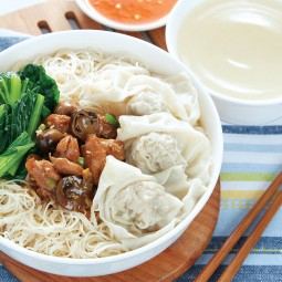 Foto Bihun Special GM Pangsit Rebus