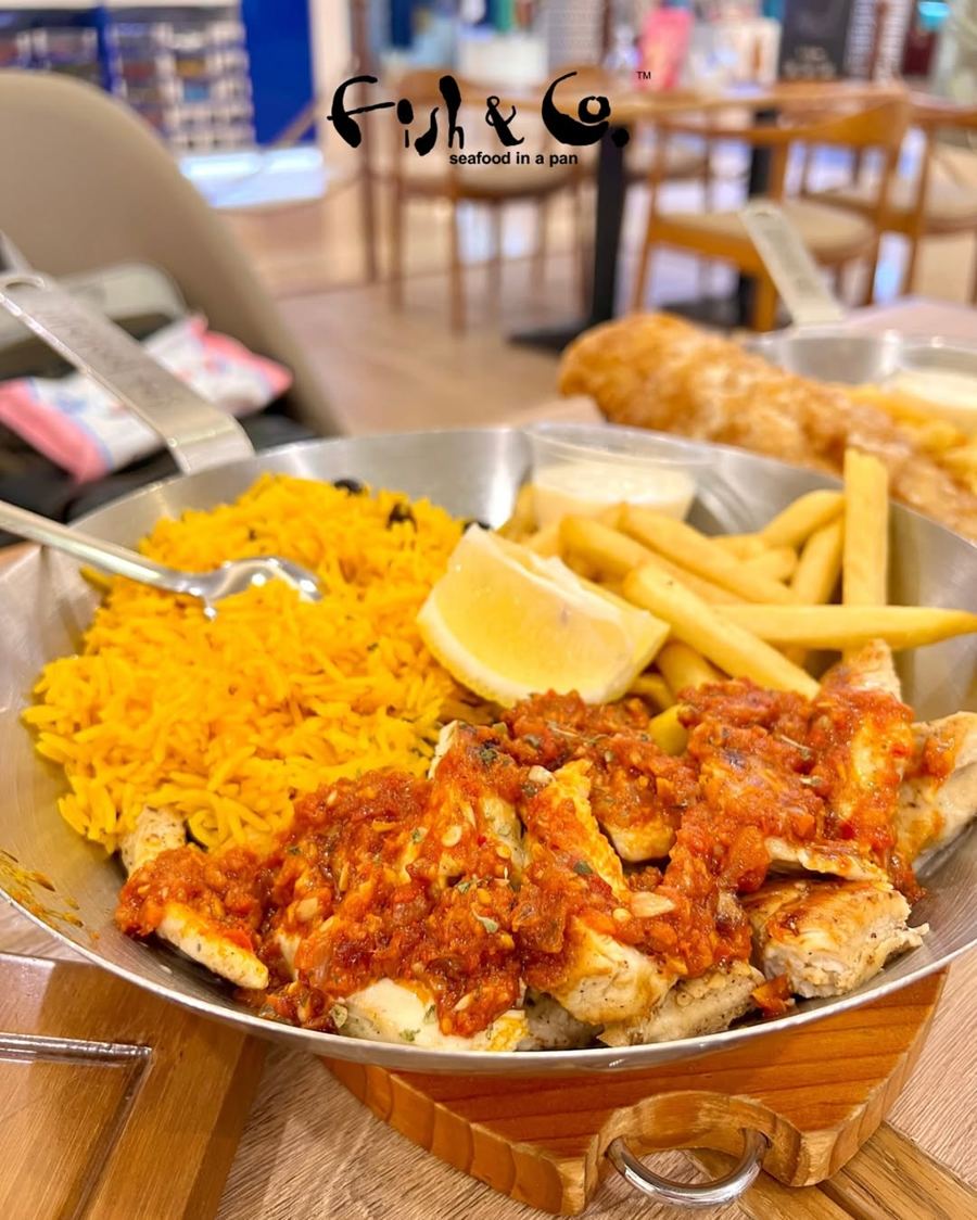 Foto Fiery Chicken Peri-Peri Pizza Fish & Co