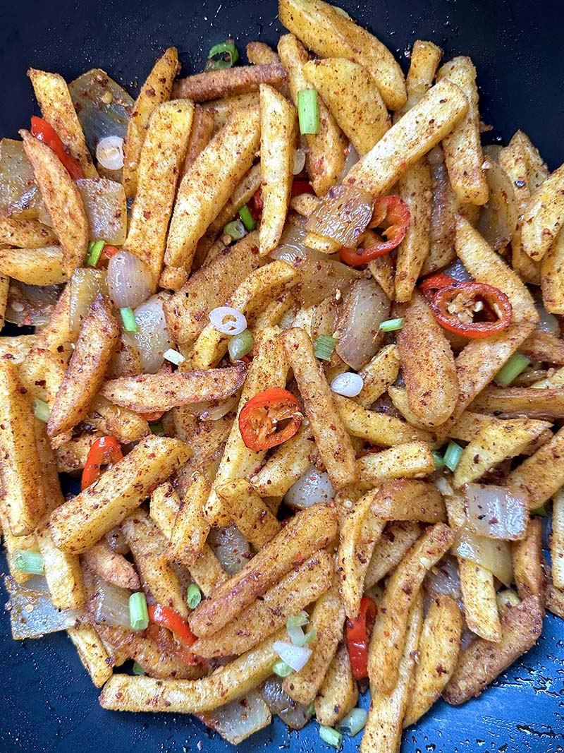 Foto Szechuan Male Fries Karnivor