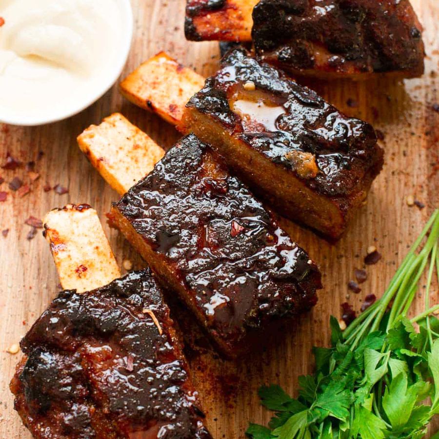 Foto Herbal Beef Ribs + Nasi Karnivor