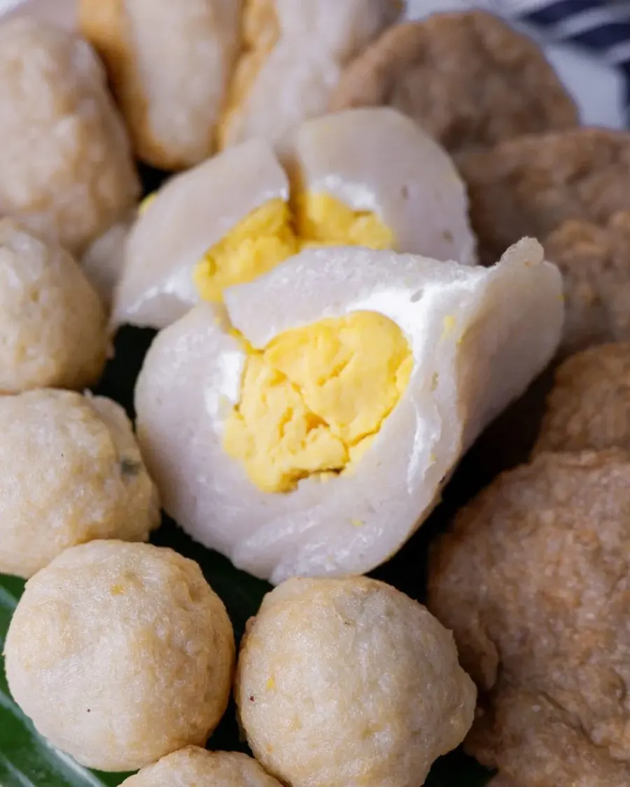Foto Pempek Kapal Selam Telur Bebek