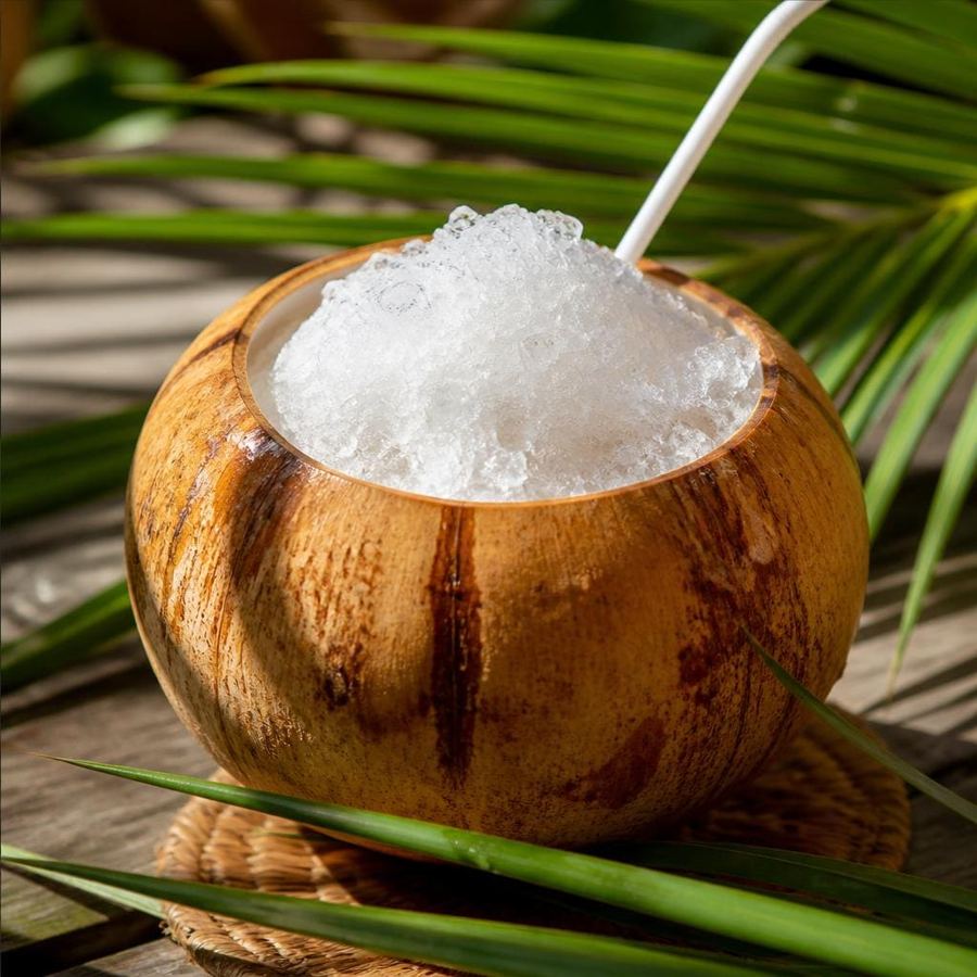 Foto Es Kelapa Batok dari Sate Khas Senayan