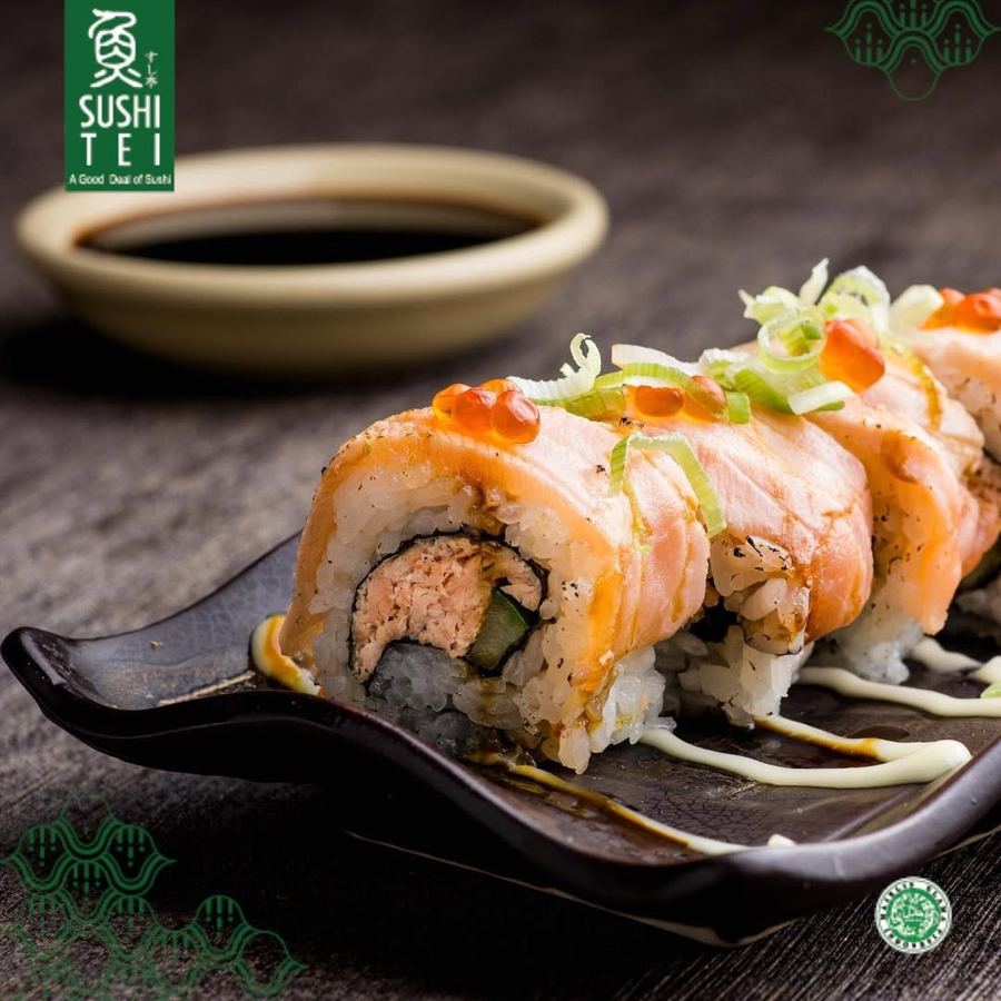 Foto Salmon Oyako Roll