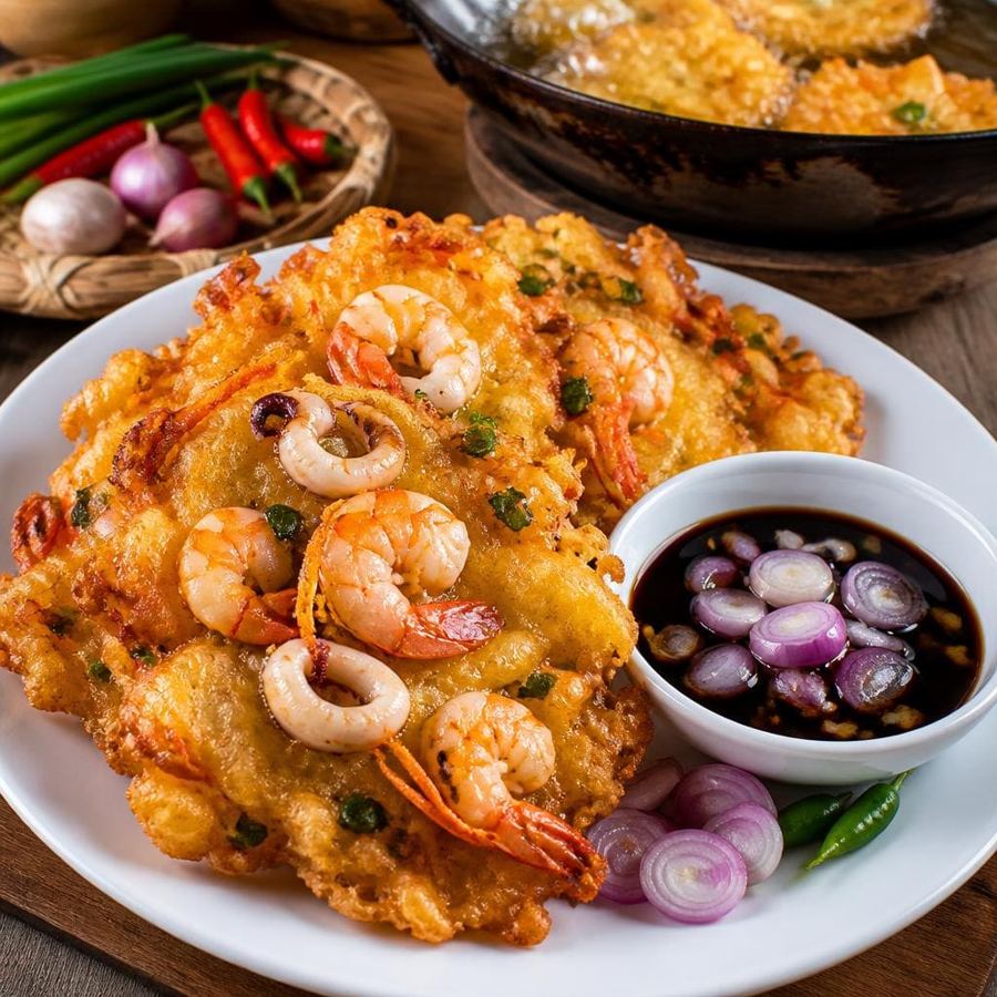 Foto Bakwan Seafood Te Sate dengan isian seafood gurih dan tekstur renyah