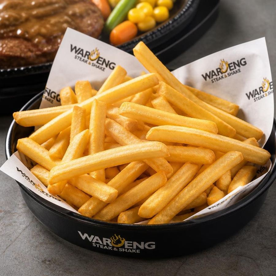 Foto Fries dengan french fries gurih dan renyah