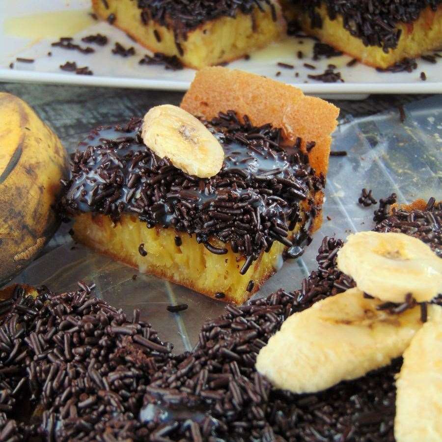 Foto Martabak Pisang Cokelat