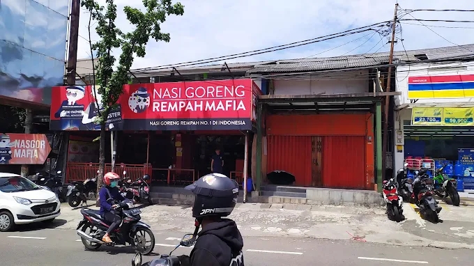 Logo Nasi Goreng Mafia